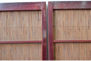 アンティーク建具　漆塗り框　黒柿透かし彫り入りの高級な夏戸4枚セット(引き戸、簾戸、簀戸、葭戸、夏障子、御簾戸、すど)(R-080886)
