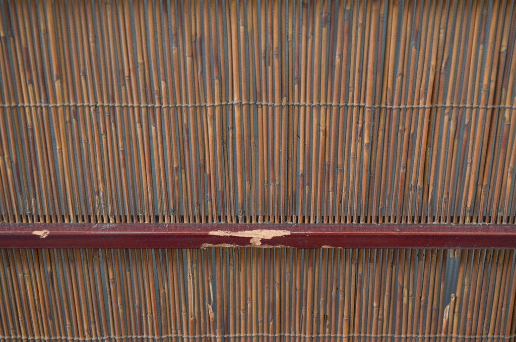 アンティーク建具 漆塗り框 黒柿透かし彫り入りの高級な夏戸4枚セット(引き戸、簾戸、簀戸、葭戸、夏障子、御簾戸、すど)(R-080886)