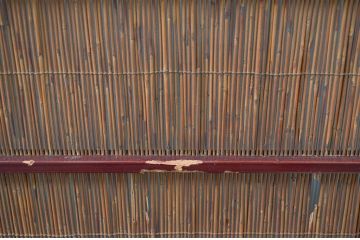 アンティーク建具 漆塗り框 黒柿透かし彫り入りの高級な夏戸4枚セット(引き戸、簾戸、簀戸、葭戸、夏障子、御簾戸、すど)(R-080886)