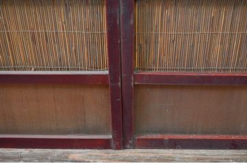 アンティーク建具 漆塗り框 黒柿透かし彫り入りの高級な夏戸4枚セット(引き戸、簾戸、簀戸、葭戸、夏障子、御簾戸、すど)(R-080886)