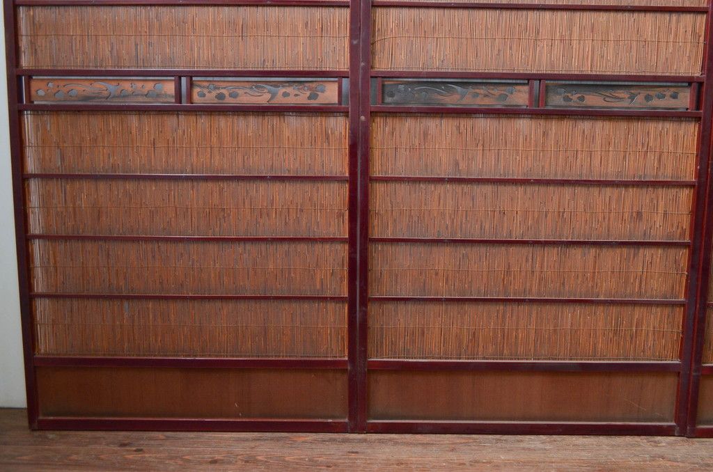 アンティーク建具 漆塗り框 黒柿透かし彫り入りの高級な夏戸4枚セット(引き戸、簾戸、簀戸、葭戸、夏障子、御簾戸、すど)(R-080886)