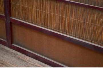 アンティーク建具 漆塗り框 黒柿透かし彫り入りの高級な夏戸4枚セット(引き戸、簾戸、簀戸、葭戸、夏障子、御簾戸、すど)(R-080886)