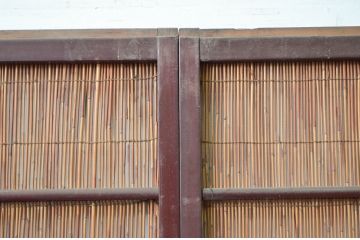 アンティーク建具　漆塗り框　黒柿透かし彫り入りの高級な夏戸4枚セット(引き戸、簾戸、簀戸、葭戸、夏障子、御簾戸、すど)(R-080887)