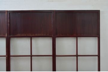 アンティーク建具　両面漆塗り　和モダンな空間づくりにおすすめなガラス帯戸4枚セット(引き戸、ガラス戸)(R-080890)