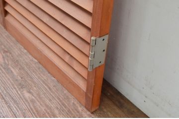 ビンテージ建具　シンプルなデザインが取り入れやすいルーバー扉1対2枚セット(雨戸、木製、ヴィンテージ)(R-080893)