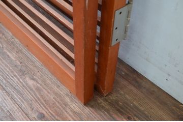 ビンテージ建具　シンプルなデザインが取り入れやすいルーバー扉1対2枚セット(雨戸、木製、ヴィンテージ)(R-080893)