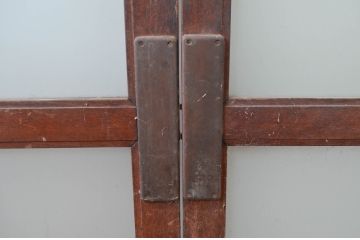 アンティーク建具　レトロな雰囲気漂う両開きドア1対2セット(ガラス扉、玄関扉)(R-080895)
