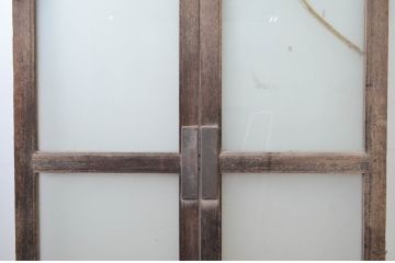 アンティーク建具　レトロな雰囲気漂う両開きドア1対2セット(ガラス扉、玄関扉)(R-080895)