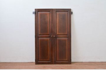 中古　特注　飛騨産業　キツツキ　PROVINCIAL(プロヴィンシャル・プロビンシャル)　落ち着きのある色合いが魅力の小扉1対2枚セット(窓、木製扉、建具)(R-080897)