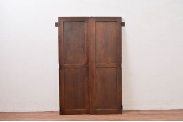 中古　特注　飛騨産業　キツツキ　PROVINCIAL(プロヴィンシャル・プロビンシャル)　落ち着きのある色合いが魅力の小扉1対2枚セット(窓、木製扉、建具)(R-080897)