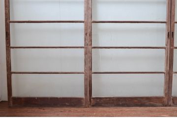 アンティーク建具　木の風合いが味わい深いシンプルなガラス戸4枚セット(引き戸)(R-080909)