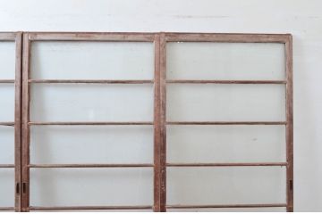 アンティーク建具　木の風合いが味わい深いシンプルなガラス戸4枚セット(引き戸)(R-080909)