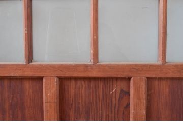 アンティーク建具　大正ロマン　温かみのある木味が魅力のガラス戸2枚セット(引き戸)(R-080911)