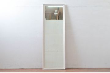中古　特注　オーダー製作　ペイント仕上げ限定　シンプルなデザインが取り入れやすいミラー(姿見、壁掛け鏡、ウォールミラー)(R-080914)