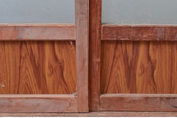 アンティーク建具　昭和レトロな雰囲気にぴったり!温かみを感じるガラス戸2枚セット(引き戸)(R-080916)