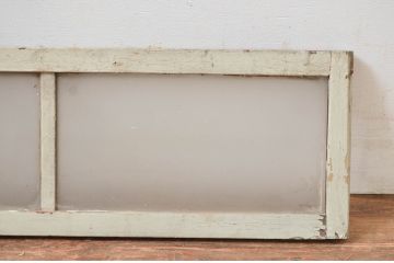 アンティーク建具　ペイント仕上げ限定　レトロな雰囲気が魅力的な明かり取り1枚(明り取り、ガラス戸)(R-080923)