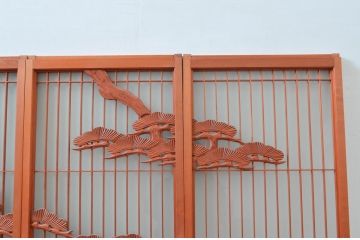 アンティーク建具　松・鶴　縁起物の彫刻が魅力的な片面ガラスの書院戸4枚セット(窓、引き戸、ガラス戸)(R-080924)