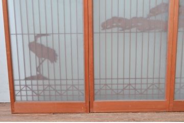 アンティーク建具　松・鶴　縁起物の彫刻が魅力的な片面ガラスの書院戸4枚セット(窓、引き戸、ガラス戸)(R-080924)