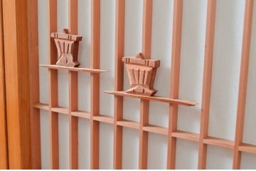 アンティーク建具　大胆かつ繊細な彫刻が美しい障子付き書院戸4枚セット(窓、引き戸、障子戸)(R-080925)