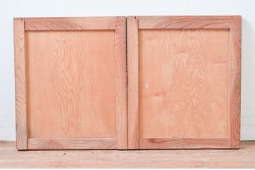アンティーク建具　欅(ケヤキ)材　タモ材　経年を感じさせる木味が魅力の板戸窓2枚セット(引き戸)(R-080929)