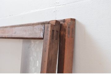 アンティーク建具　レトロな雰囲気が溢れるガラス窓2枚セット(引き戸、ガラス戸)(R-080931)