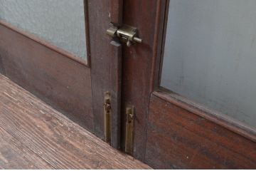 アンティーク建具　レトロな雰囲気漂う親子ドア1対2枚セット (両開きドア、ガラス扉、玄関ドア)(R-080939)
