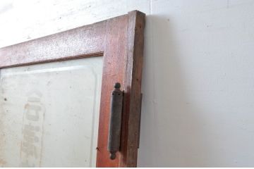 アンティーク建具　レトロな雰囲気を醸し出すガラス扉1枚(木製扉、ドア)(R-080940)