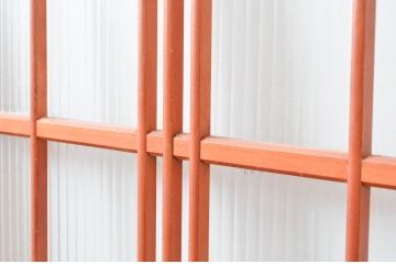 アンティーク建具　どこか懐かしい雰囲気漂うモールガラス入りの幅狭ガラス戸4枚セット(引き戸、ガラス戸)(R-080942)