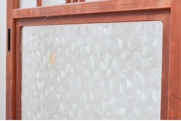アンティーク建具　どこか懐かしい雰囲気漂うモールガラス入りの幅狭ガラス戸4枚セット(引き戸、ガラス戸)(R-080942)