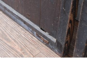 アンティーク建具　懐かしさ漂うガラス入り格子戸3枚セット(ガラス戸、引き戸)(R-080943)