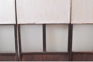 アンティーク建具　懐かしさ漂うガラス入り格子戸3枚セット(ガラス戸、引き戸)(R-080943)