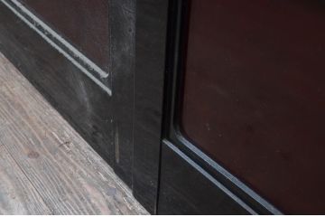 アンティーク建具　北陸産　漆塗り　竹と雀の模様が素敵!お部屋のアクセントになるガラス帯戸2枚セット(引き戸、ガラス戸)(R-080945)