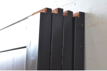 アンティーク建具　北陸産　漆塗り　お部屋のアクセントになるガラス帯戸4枚セット(引き戸)(R-080947)