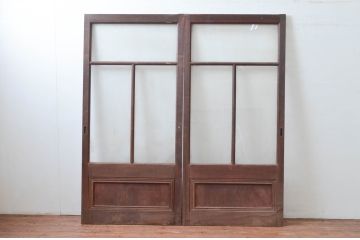 アンティーク建具　作りが良く背の高いガラス戸2枚セット(引き戸)(R-080960)