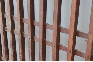アンティーク建具　落ち着いた和の空間を演出する格子蔵戸1枚(引き戸、玄関戸、格子戸)(R-080964)