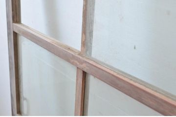 アンティーク建具　ペイント仕上げ限定　腰板のデザインとシャビーな雰囲気が素敵なガラス扉1枚(木製扉、ドア)(R-080966)