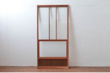 アンティーク建具　お部屋に光をたっぷりと取り込めるレトロなガラス戸1枚(引き戸)(R-080971)