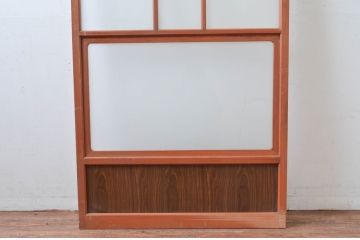 アンティーク建具　お部屋に光をたっぷりと取り込めるレトロなガラス戸1枚(引き戸)(R-080971)