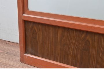 アンティーク建具　お部屋に光をたっぷりと取り込めるレトロなガラス戸1枚(引き戸)(R-080971)