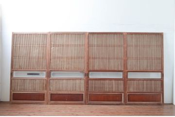アンティーク建具　腰板欅(ケヤキ)材　和の風情感じられる裏障子付きの格子戸4枚セット(引き戸、障子戸)(R-080983)