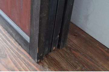 アンティーク建具　古民家インテリアの空間づくりにおすすめなガラス帯戸4枚セット(引き戸、板戸)(R-080984)