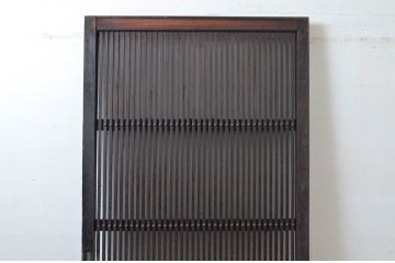 アンティーク建具　総栗材　サイズが良いね!和モダンなデザインで取り入れやすい格子蔵戸1枚(引き戸、格子戸、玄関戸)(R-080985)