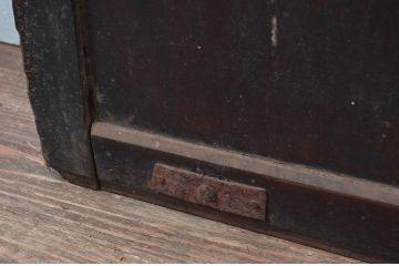 アンティーク建具　総栗材　サイズが良いね!和モダンなデザインで取り入れやすい格子蔵戸1枚(引き戸、格子戸、玄関戸)(R-080985)