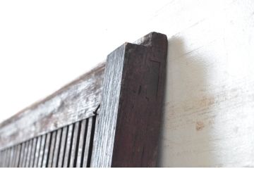 アンティーク建具　総栗材　サイズが良いね!和モダンなデザインで取り入れやすい格子蔵戸1枚(引き戸、格子戸、玄関戸)(R-080985)