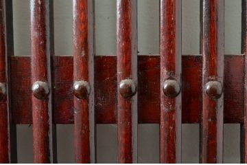 アンティーク建具　細かな桟が魅力的な格子蔵戸1枚(格子戸、引き戸、玄関戸)(R-080988)