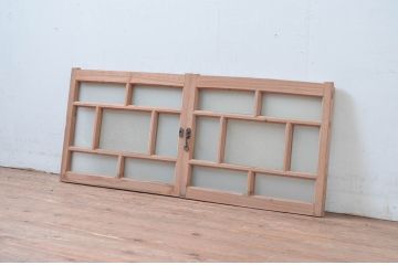 アンティーク建具　大正ロマンなデザインが魅力的な木味感じる窓2枚セット(ガラス戸、引き戸)(R-080989)