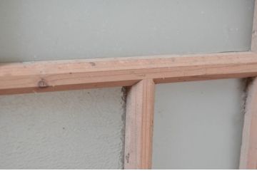 アンティーク建具　大正ロマンなデザインが魅力的な木味感じる窓2枚セット(ガラス戸、引き戸)(R-080989)