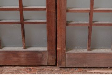 アンティーク建具　格子入り　どこか懐かしい雰囲気漂うガラス窓2枚セット(ガラス戸、引き戸)(R-080992)