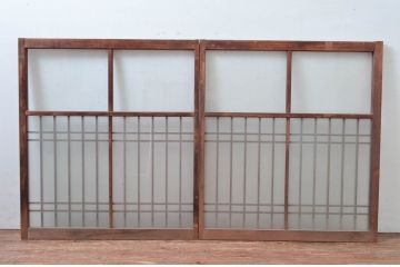 アンティーク建具　格子入り　どこか懐かしい雰囲気漂うガラス窓2枚セット(ガラス戸、引き戸)(R-080992)