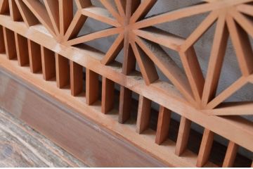 アンティーク建具　片面ガラス　凝ったデザインが魅力的な組子入り欄間1枚(明かり取り、明り取り)(R-080994)